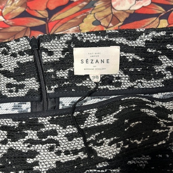 NWOT Sézane Textured Micro Mini Skirt Size 38 - Picture 3 of 6